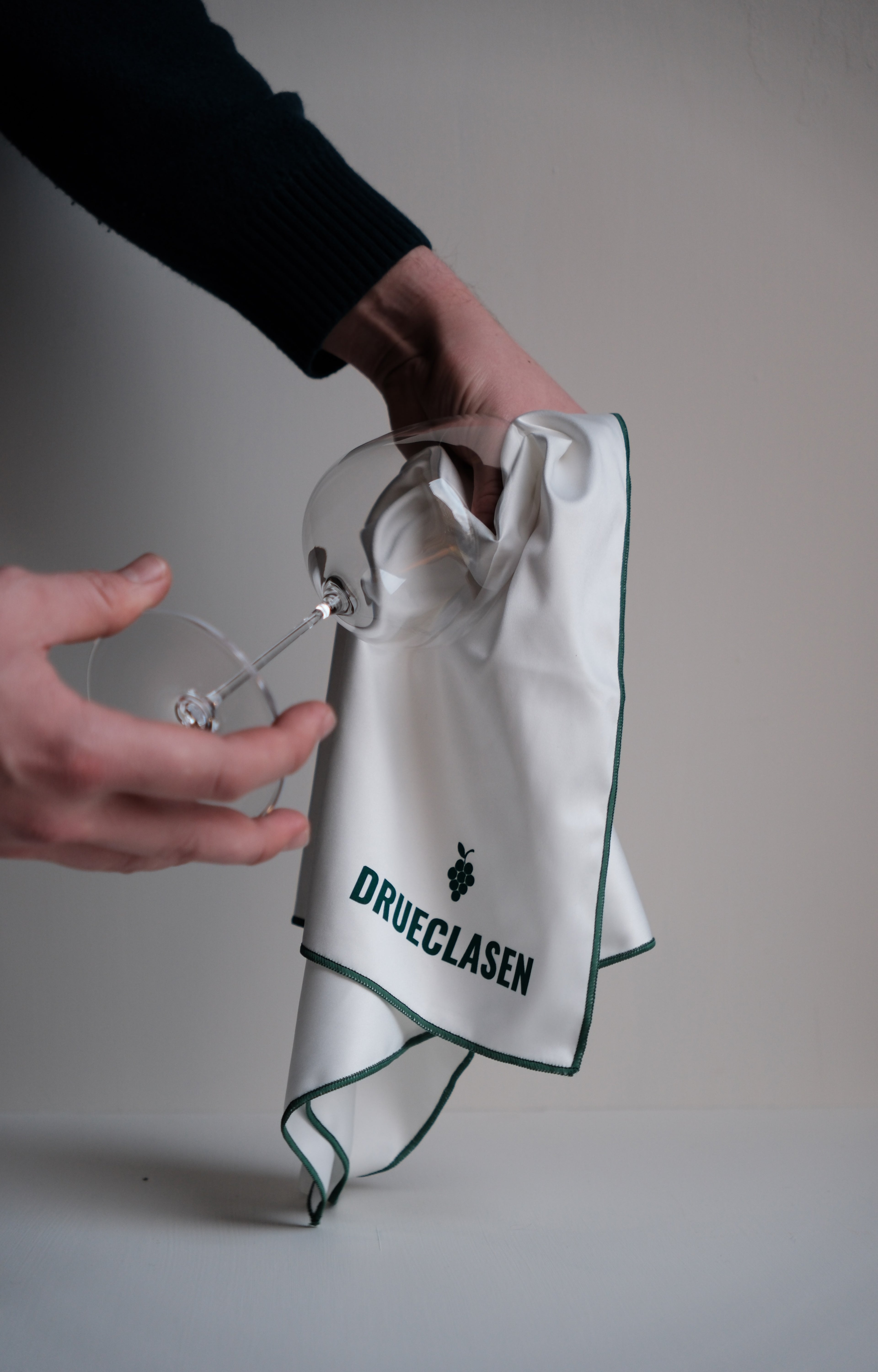 GAVEPAKKE 1 - vinsmaking & druekitet