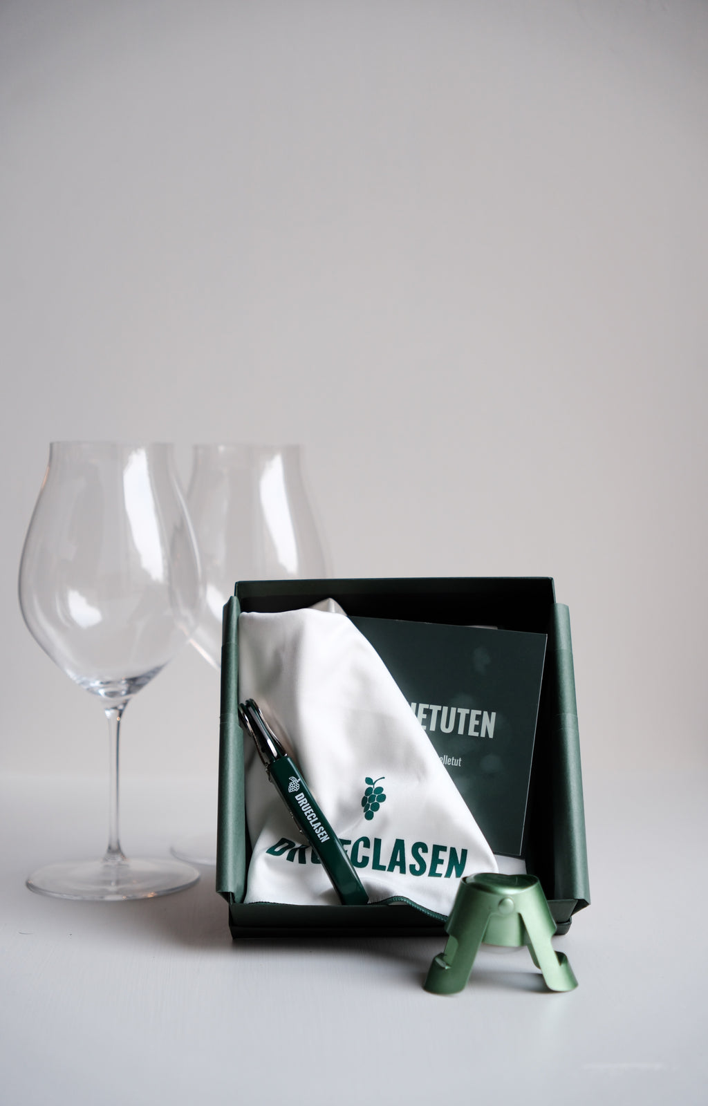 GAVEPAKKE 2 - vinsmaking, vinåpner & vinglass